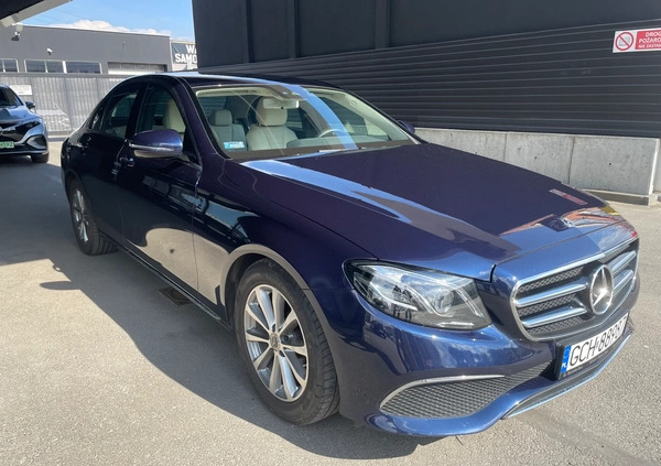 Mercedes-Benz Klasa E cena 132900 przebieg: 57900, rok produkcji 2019 z Chojnice małe 172